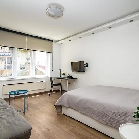 Cozy - Steps From Knez Mihailova Belgrad